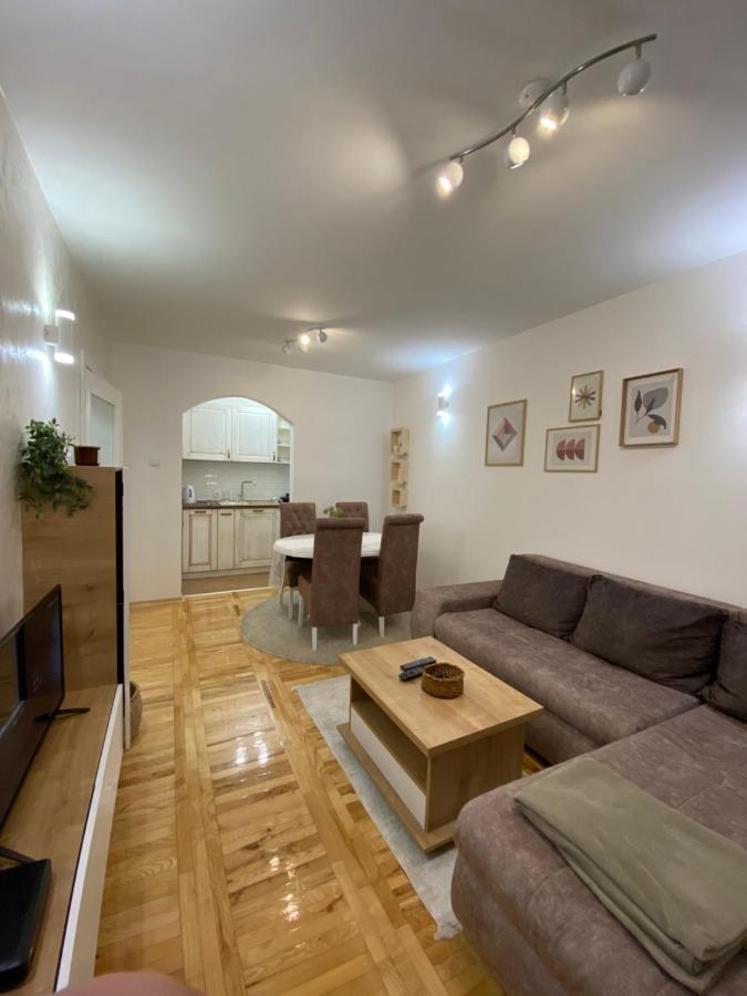 Sleepover - Holiday Base Novi Sad Exterior photo